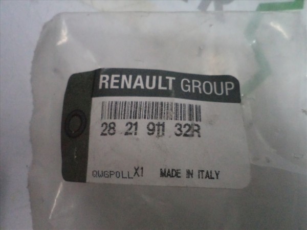 Renault Clio 4 Anten Suportu somunu Orj 282191132R YP (İB-126)