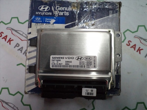 Hyundai Coupe Elektronik Kontrol Ünitesi ECU 39101-23754 39120-23750 5WY1689A YP (İB-123)