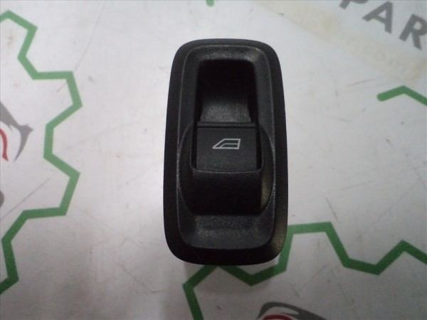 Ford Fiesta 2009-2013 Tekli Cam Düğmesi 8A6T-14529AA-AB CP