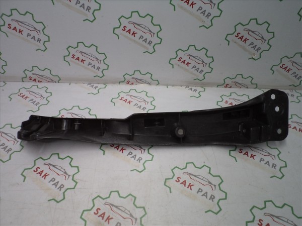 Renault Clio 3 Sol Ön Çamurluk Tespit Sportu Braketi Orjinal 8200314930 YP (GC-120)