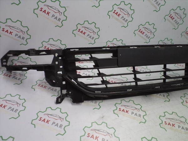 Renault Clio 4 Ön Tampon Alt Izgara Orjinal 622542412R CP (GA-120)