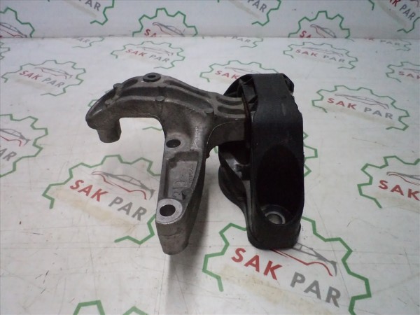 Renault Kadjar Clio 4 Captur Scenic 4 Motor Kulağı Takozu 112848459R  CP