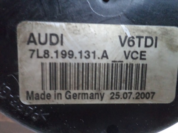 Audi Q7 WW Touareg Motor Kulağı Orj 718199131A CP