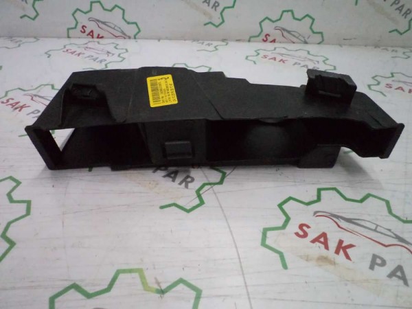 Renault Megane 4 Sağ Tampon Braketi Orj 620937140R YP