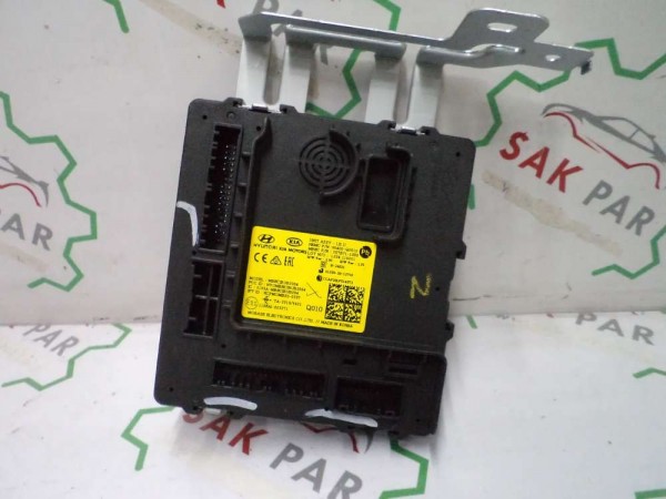 Hyundai İ20 Kontrol Ünitesi Beyin ECU Sökme 95400-Q0010 YP (İB-122)