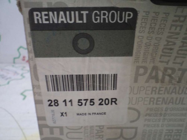 Renault Clio 3 Master 3 Kangoo Radyo Teyp CD Çalar Orjinal Sıfır 281157520R YP (AC-121)