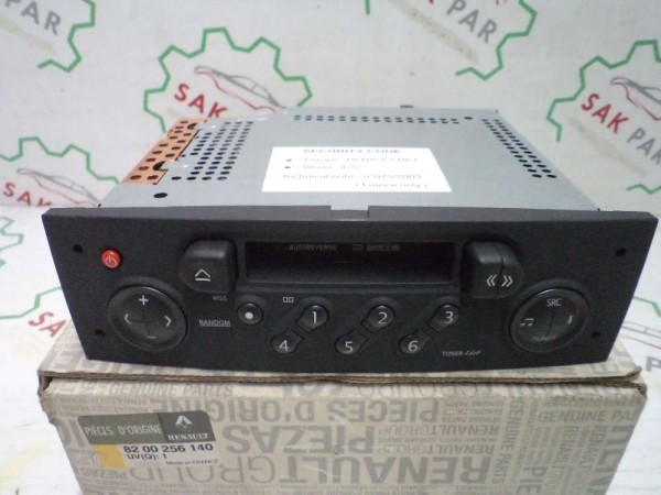 Renault Megane 2 Radio Teyp Orjinal Sıfır Mais 8200256140 YP (AC-121)