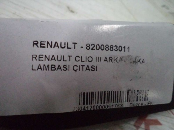 Renault Clio 3 Bagaj Arka Plaka Lambası Çıtası Orjinal 8200883011 YP (EA-120)