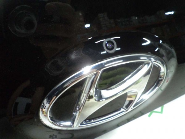 Hyundai Bayon Arka Bagaj Çıtası Kameralı Orjinal Sıfır 87311-Q0400 YP (EA-120)