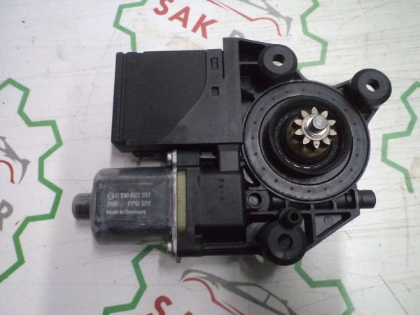 Renault Scenic 3 Sol Arka Cam Motoru Orjinal Sıfır 827310166R YP (CA-130)