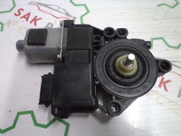 Hyundai İ30 Sol Arka Cam Motoru Orjinal Sıfır 1137328458 YP (CA-130)