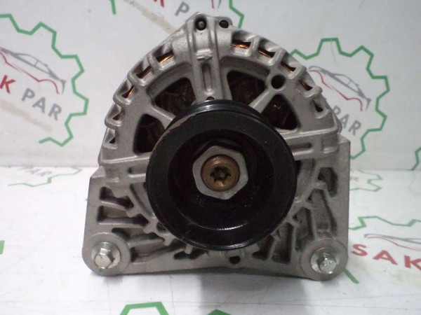 Renault Fluence Logan Alternatör Şarj Dinamosu Orjinal 231006587R YP SP (FB120)