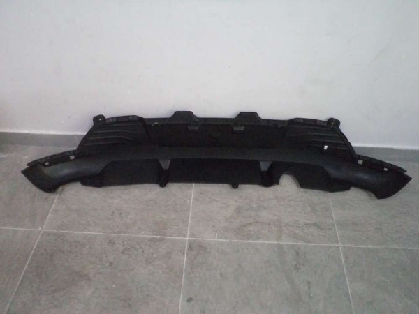 Renault Clio 4 Arka Tampon Alt Parça Orjinal Sıfır 850222710R YP (DA110)