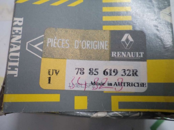 Renault Fluence Arka Tampon Sağ Köşe Bakaliti Orjinal 788561932R YP (JD123)